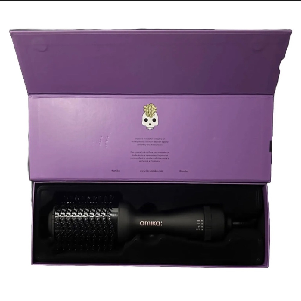 Amika: blow dryer brush - Picture 4 of 4